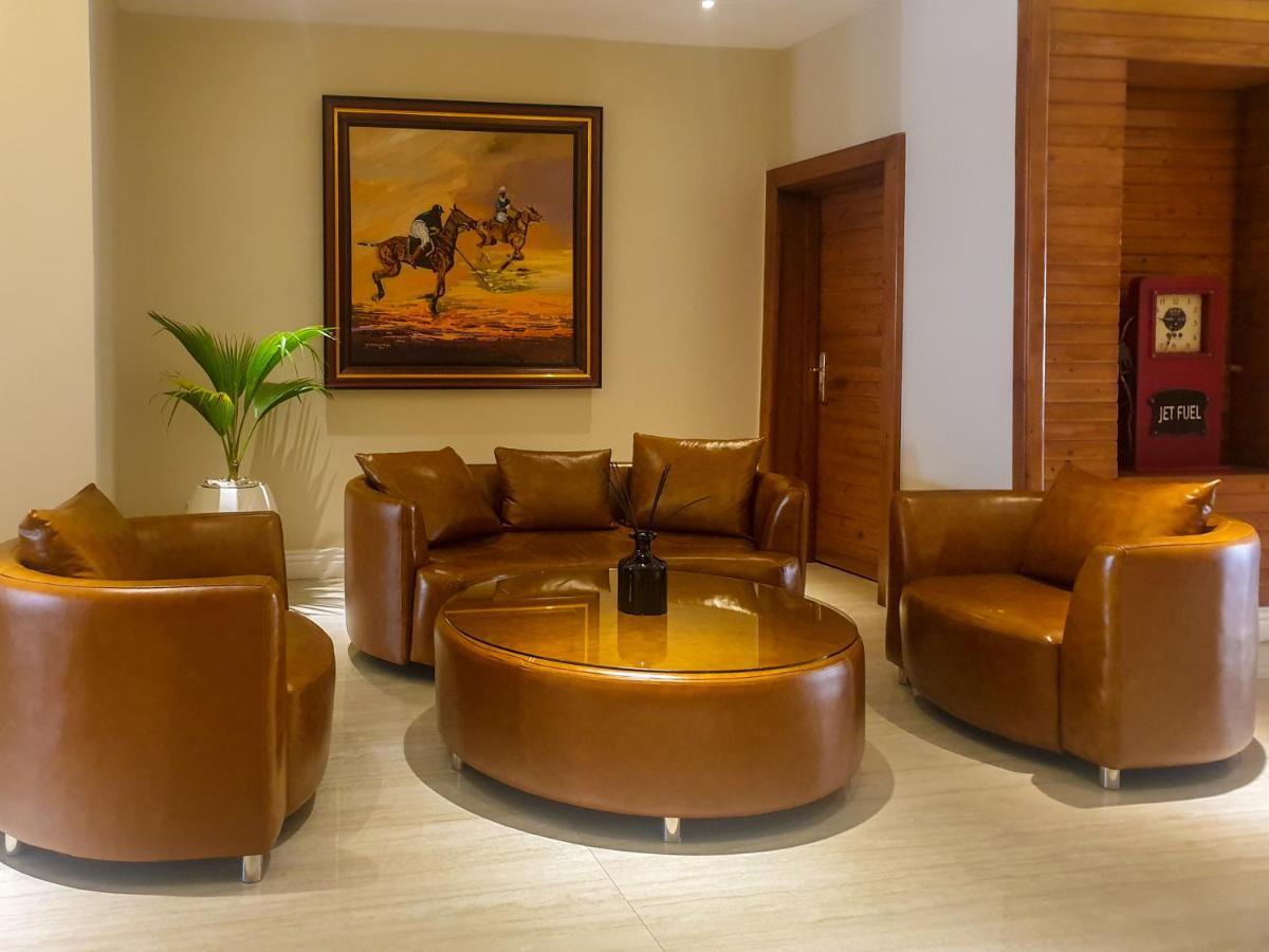 The Yacht Hotel Sea Front Lekki Phase 1 ラゴス エクステリア 写真