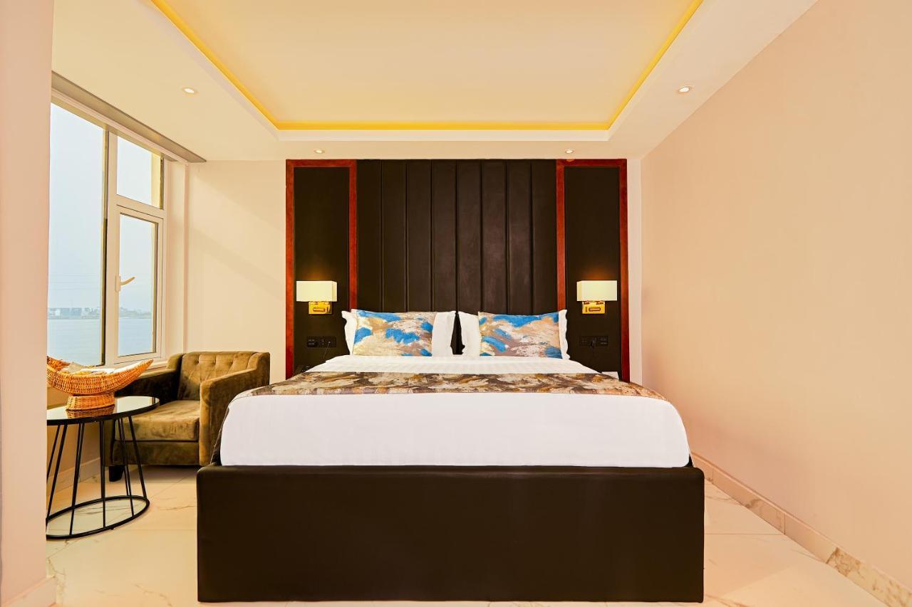 The Yacht Hotel Sea Front Lekki Phase 1 ラゴス エクステリア 写真