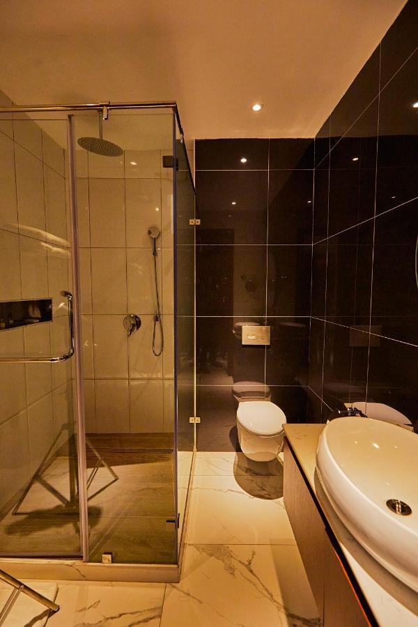 The Yacht Hotel Sea Front Lekki Phase 1 ラゴス エクステリア 写真